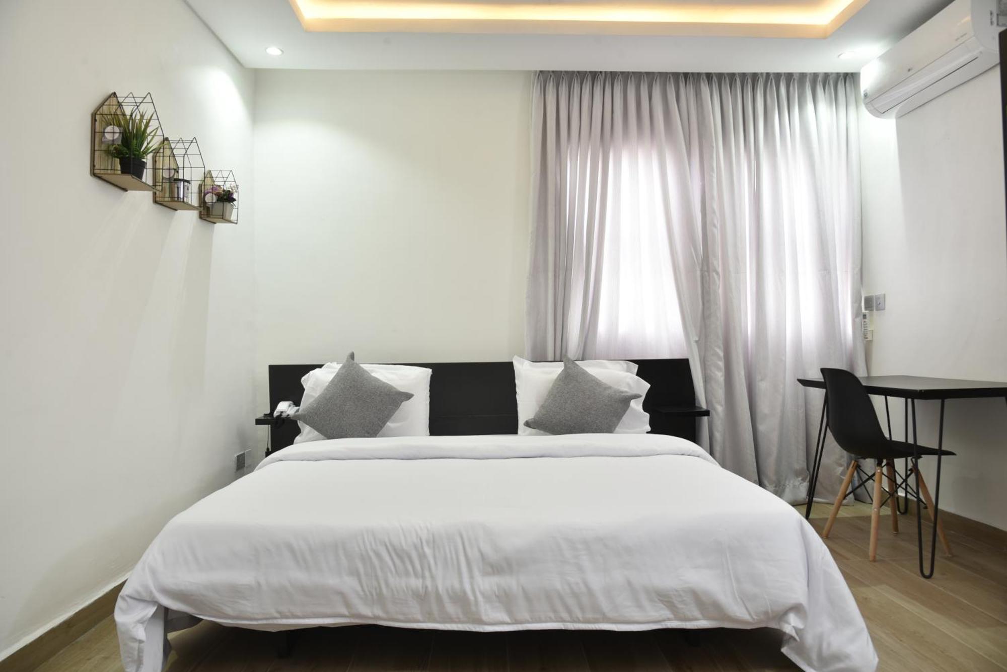 Abode Apartments ลากอส ภายนอก รูปภาพ