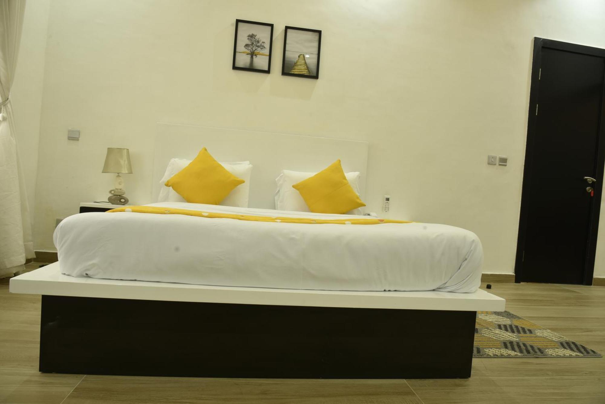 Abode Apartments ลากอส ภายนอก รูปภาพ