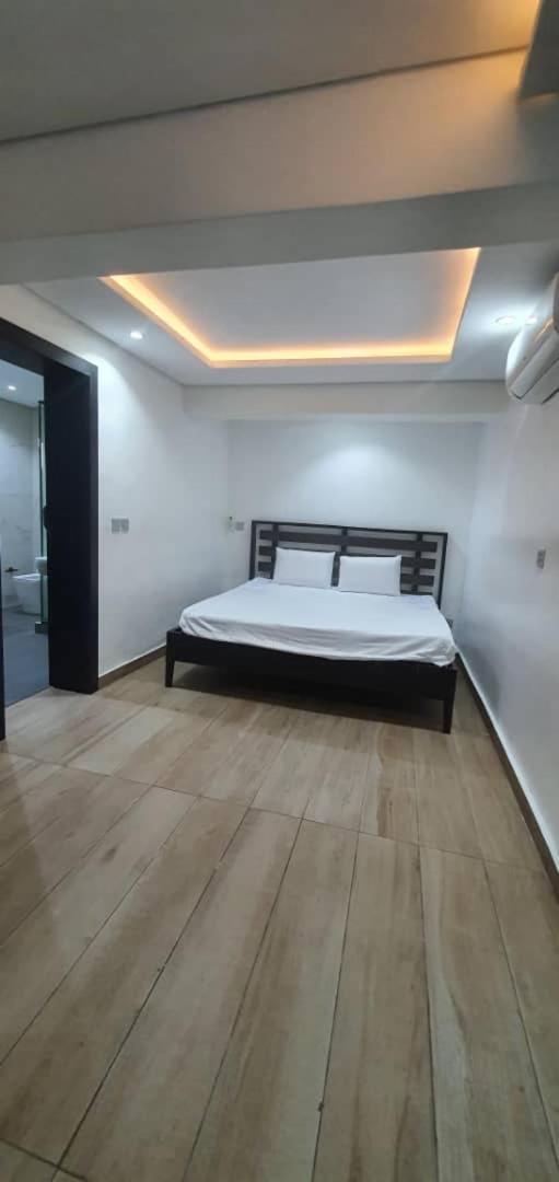 Abode Apartments ลากอส ภายนอก รูปภาพ
